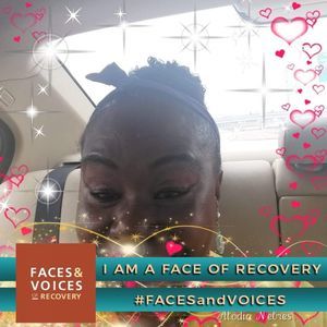 Meet your Posher, Devona